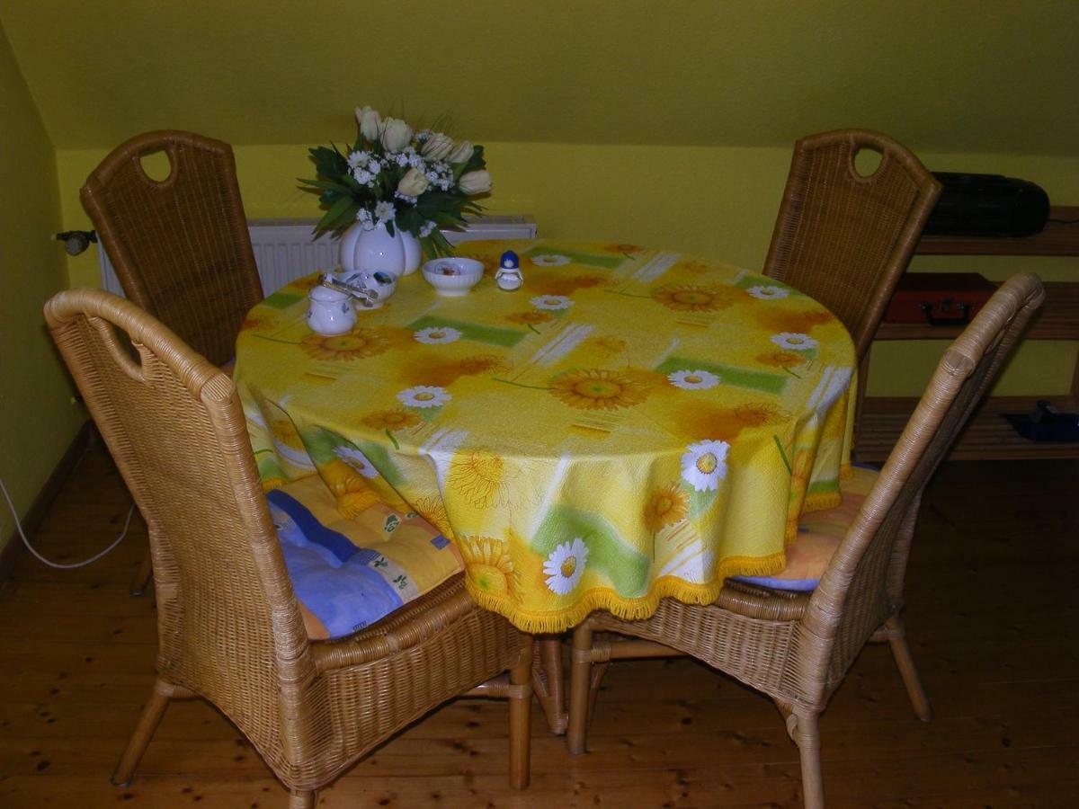 Ferienwohnung Gudrun Waegner Welcherath Exterior foto