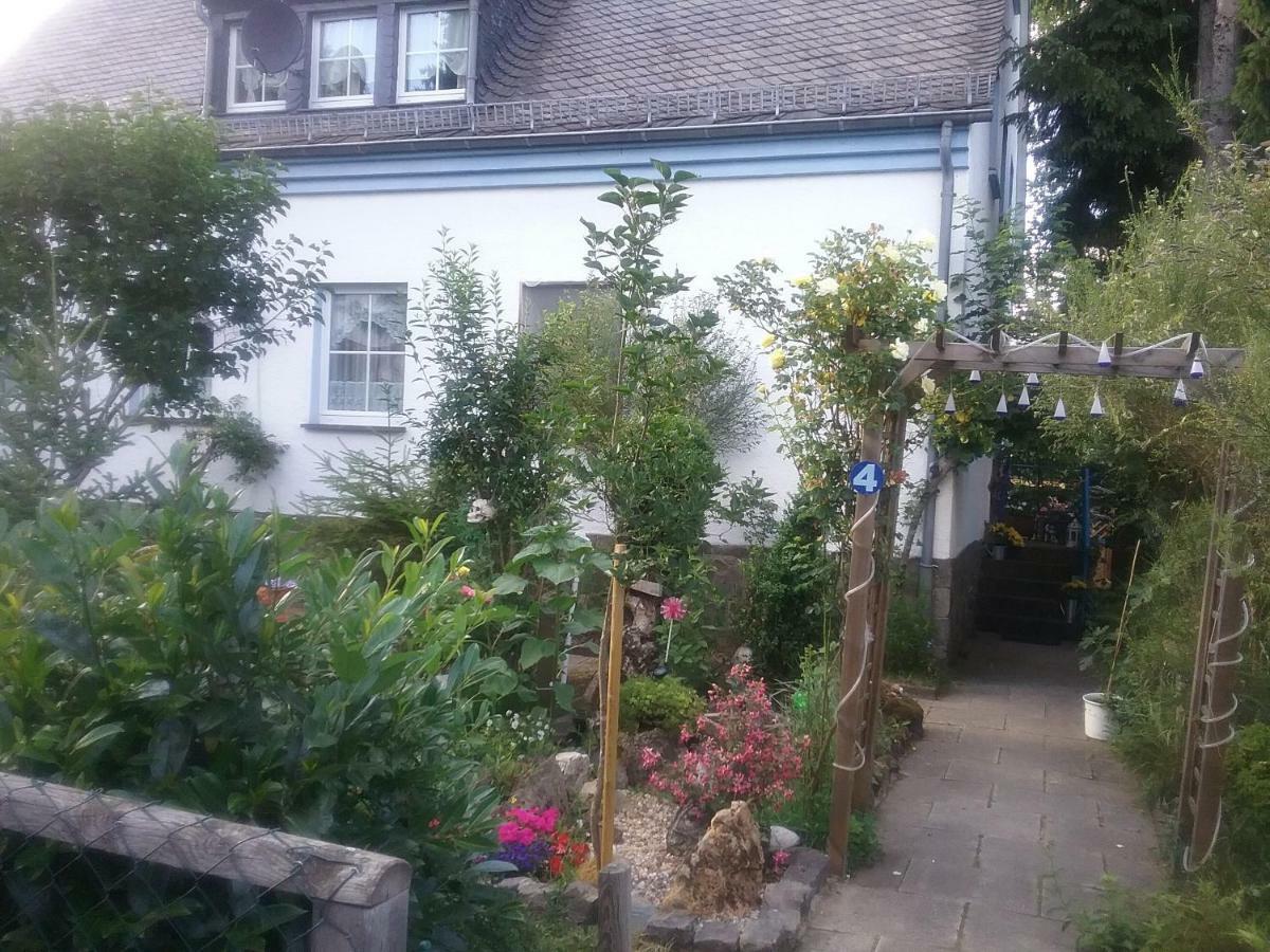 Ferienwohnung Gudrun Waegner Welcherath Exterior foto